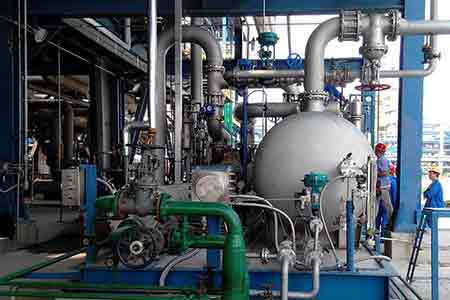 肯富来星空网页版·官方站在线登入-星空(中国)机组在石化行业便用现场