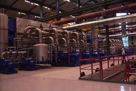 肯富来星空网页版·官方站在线登入-星空(中国)机组在冰岛地热发电厂使用现场